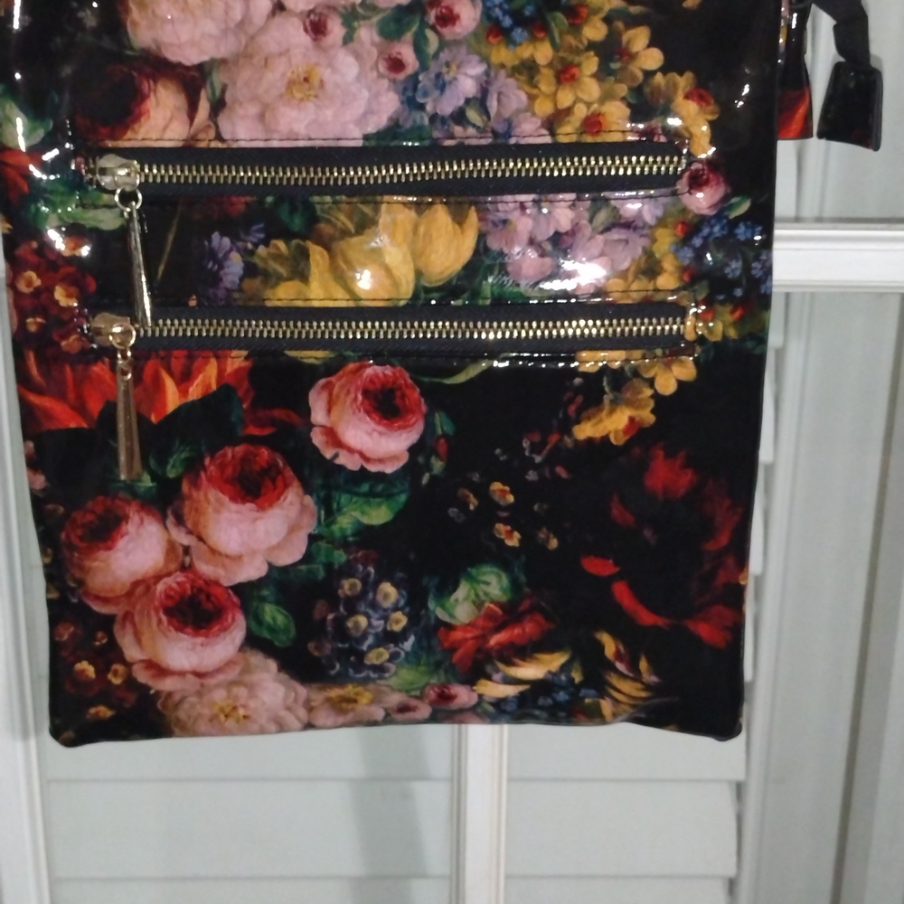 Floral Crossbody Bag and Wallet Set - Picture 10 of 17